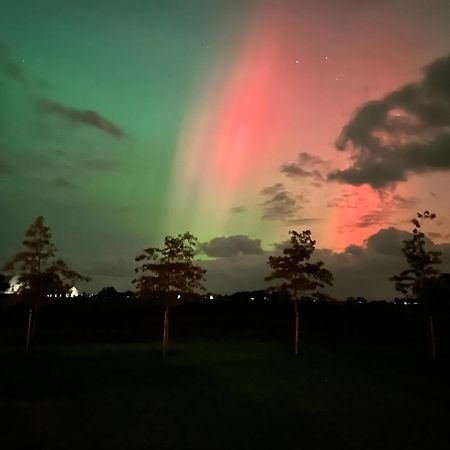 Gastenverblijf lânlibben Lioessens Buitenkant foto
